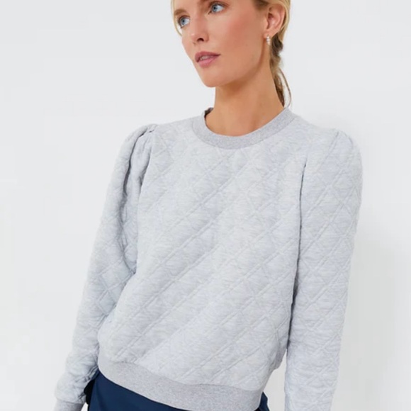 Tops - TUCKERNUCK TNUCK SPORT
Gray Puff Sleeve Campbell Pullover, gray